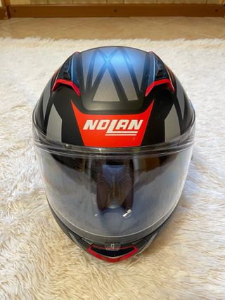 Casco Nolan N87 e guanti Dainese Mig C2