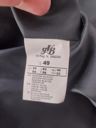 Chaqueta americana raya diplomática. Marca GABELA