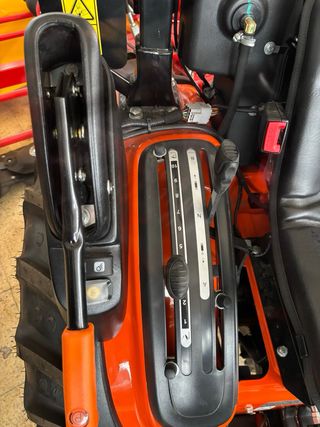 Tractor Tafe 6028 M 35 CV 3 Cilindros