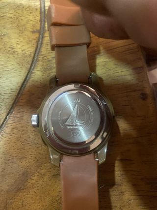 Reloj Q&Q Marrón y Naranja