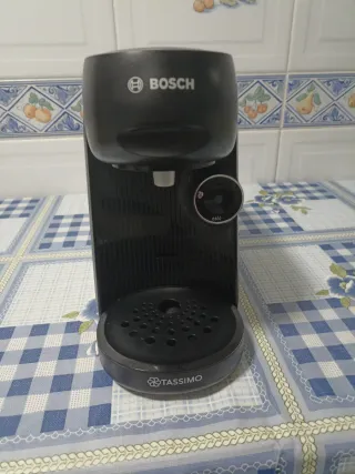 Cafetera Tassimo Bosch Negra