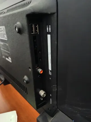 Televisión Schneider 32 para reparar