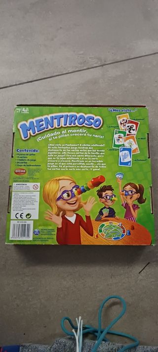 Juego MENTIROSO Bizak