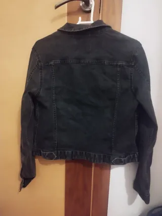 Cazadora tejana negra Pull&Bear Talla M,denim negr