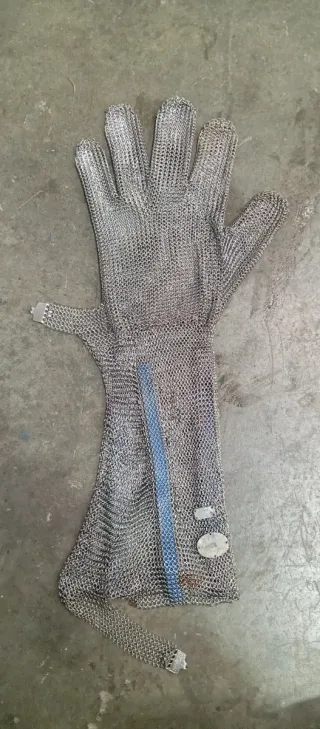 3 Guantes de Malla Metálica