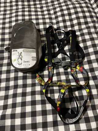 Arnés Petzl Ouistiti infantil. Niños/as hasta 30kg