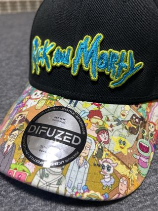 Gorra Rick and Morty bordada