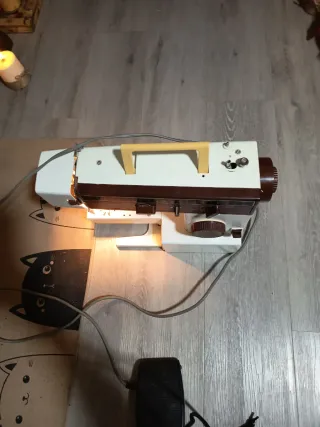 Máquina de coser Privileg Topstar