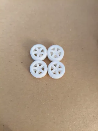 Llantas 3D (4 unidades)