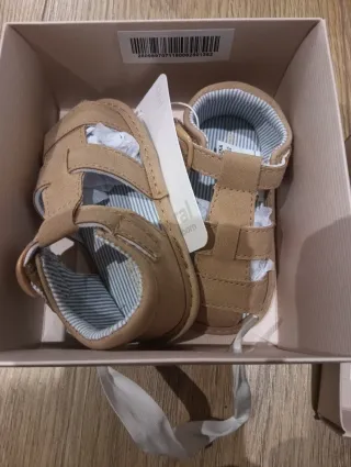 Sandalias Mayoral Newborn Talla 18. NUEVAS.