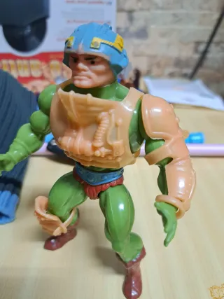 🇪🇸 PROMOCIONAL V3 MAN AT ARMS