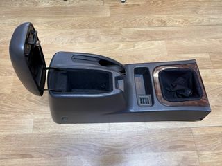 cosola central apoyabrazos SsangYong Korando kj