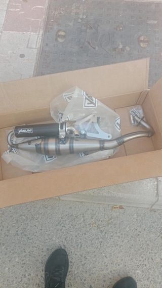 Yasuni Z Escape Piaggio Zip