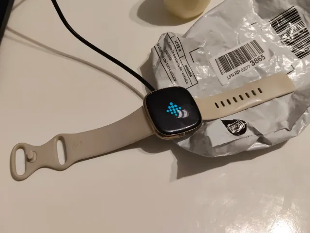 Fitbit Sense Beige/Dorado