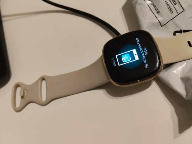Fitbit Sense Beige/Dorado