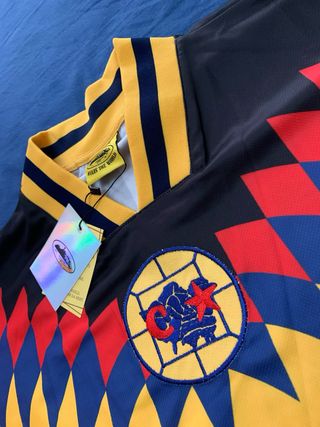 Camiseta - Corteiz Club RTW