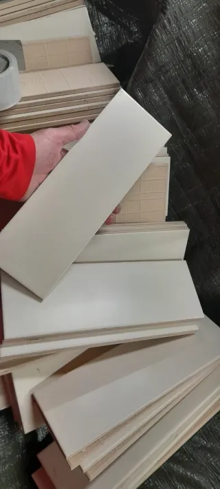 977 Azulejos 10x30cm - 100€