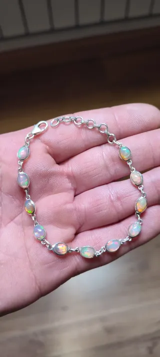 Pulsera de Plata y Ópalo.
