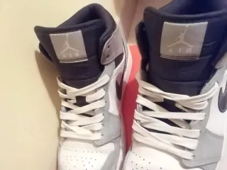 Scarpe Nike Air Jordan Mid Grigio Bianco