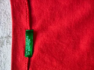 Maglia Benetton rossa donna