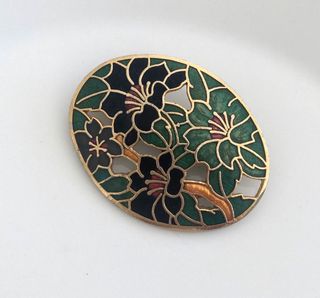 Retro cloisonne broche