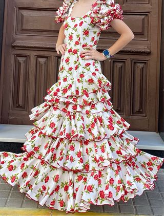 Traje de Flamenca Talla 36/38 Flores Rojas