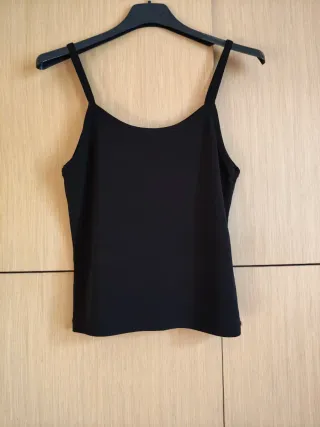 Top nero Conbipel spalline sottili