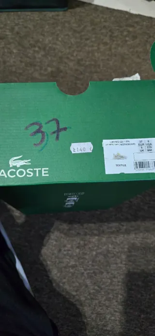 Zapatillas Lacoste Blancas y Amarillas