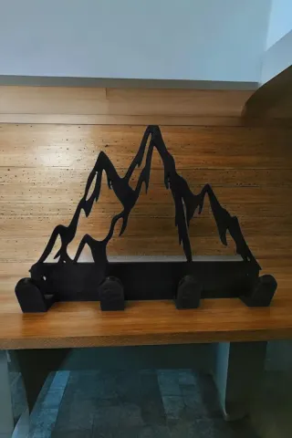 Appendiabiti o cappotti con Montagna