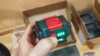 Multiherramienta Oscilante 2Baterías +extras NUEVA