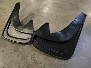 Faldillas Guardabarros Universales (Par)