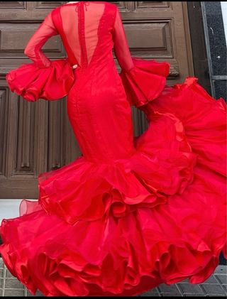 Traje de flamenca rojo EXCLUSIVO PRECIOSO T3436