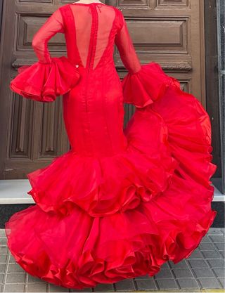 Traje de flamenca rojo EXCLUSIVO PRECIOSO T3436