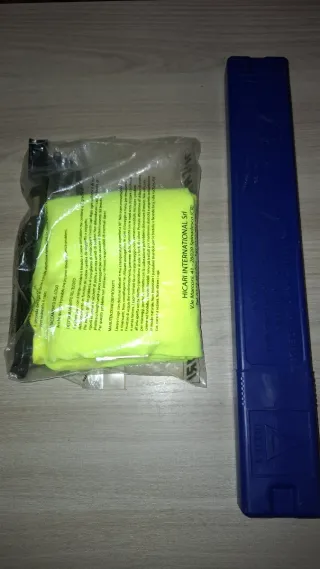 Triangolo e giubbottino catarifrangente