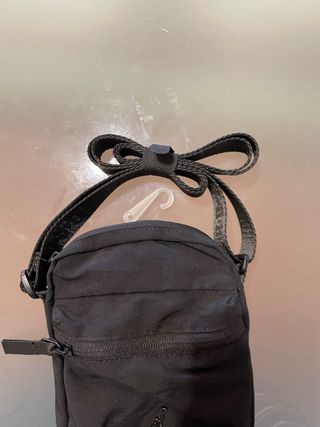 Bolso bandolera Jordan negro