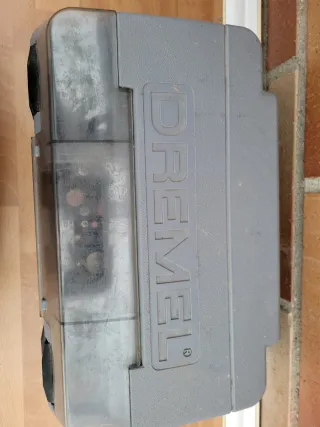 Dremel 398 con accesorios