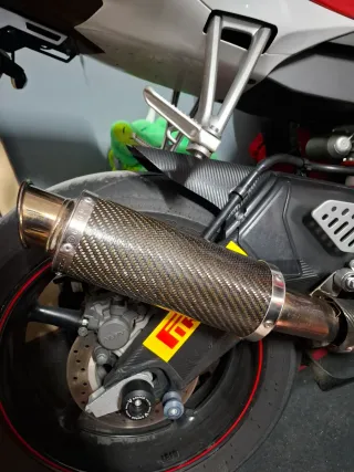 Escape tegminoni homologado para Yamaha R6 2007,08