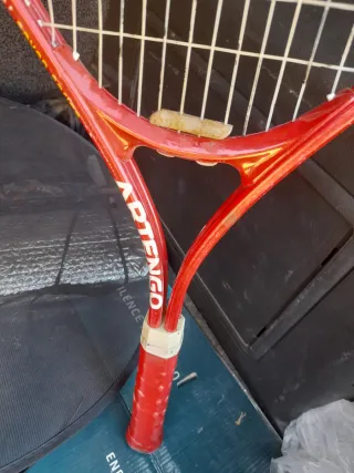 Raquetas de tenis HEAD y ARTENGO