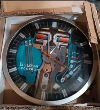 Orologio da parete Bulova Accutron Spaceview