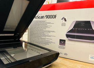 Escáner Canon CanoScan 9000F
