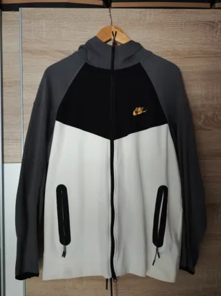 Chándal Nike Tech Fleece Gris Negro Blanco