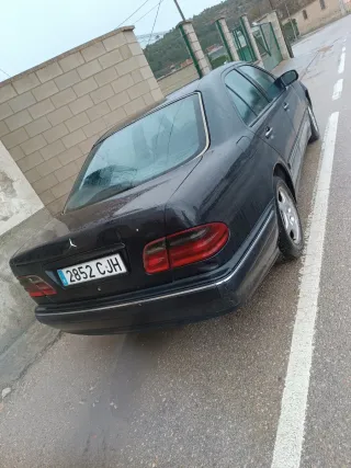 Despiece Mercedes Benz E270 2002