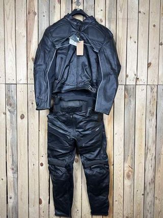 MONO T-XL 2 PIEZAS HI-TECH FULL BLACK