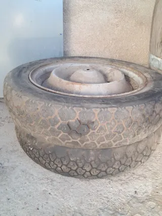 Llantas con 3 tornillos