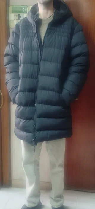 Abrigo acolchado largo hombre negro