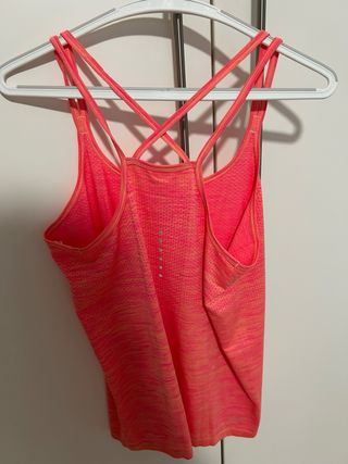 Camiseta deportiva Nike Dri-Fit Talla L