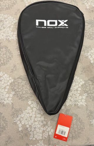 Funda pala pádel Nox nueva