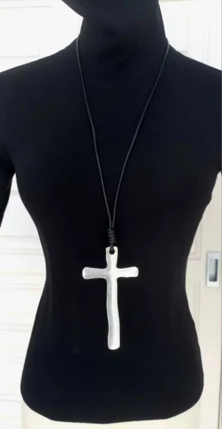 Colgante Cruz Nueva Unisex