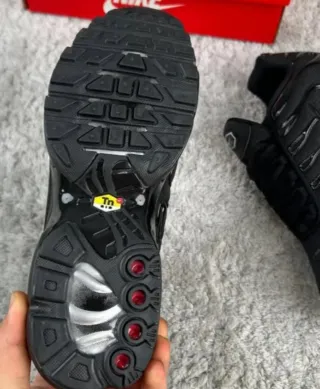 Nike Air Max TN Negras