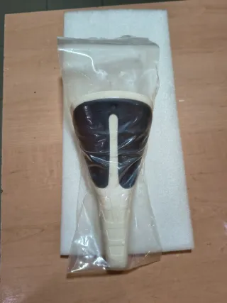 Sillín Monty Clásico nuevo